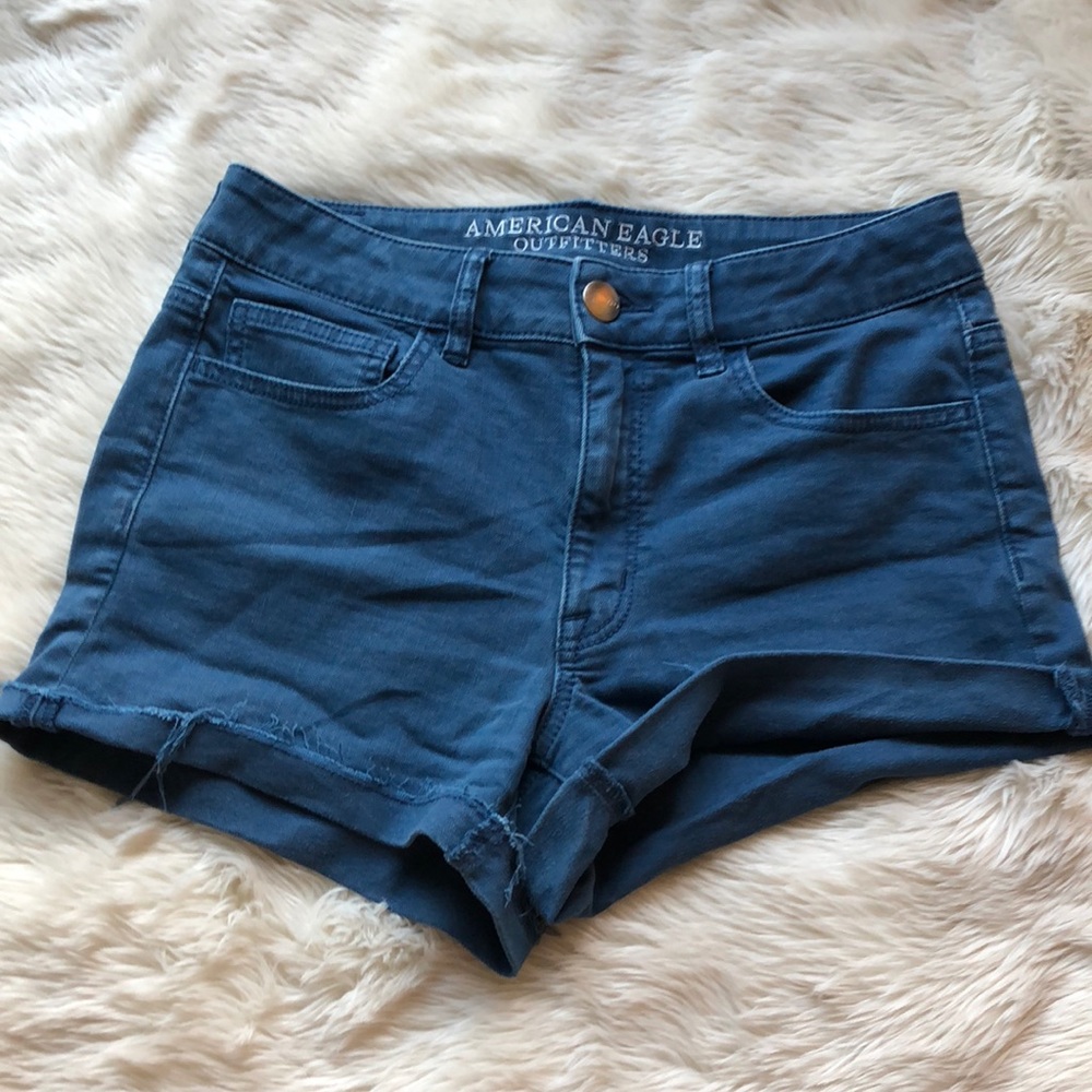 American Eagle blue shorts